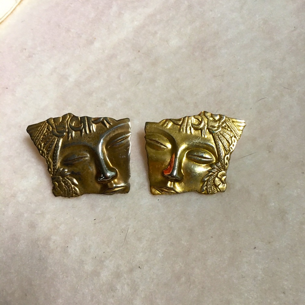 Artsy earrings